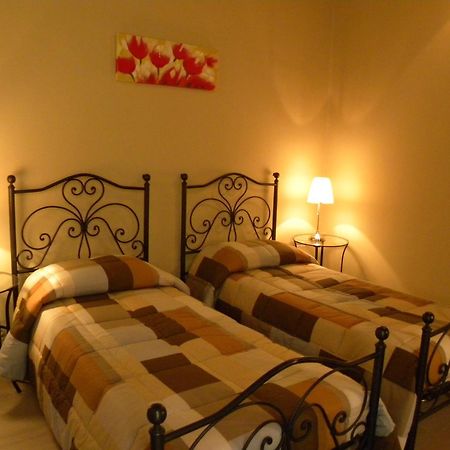 B&B Residenza Umberto Катания Экстерьер фото