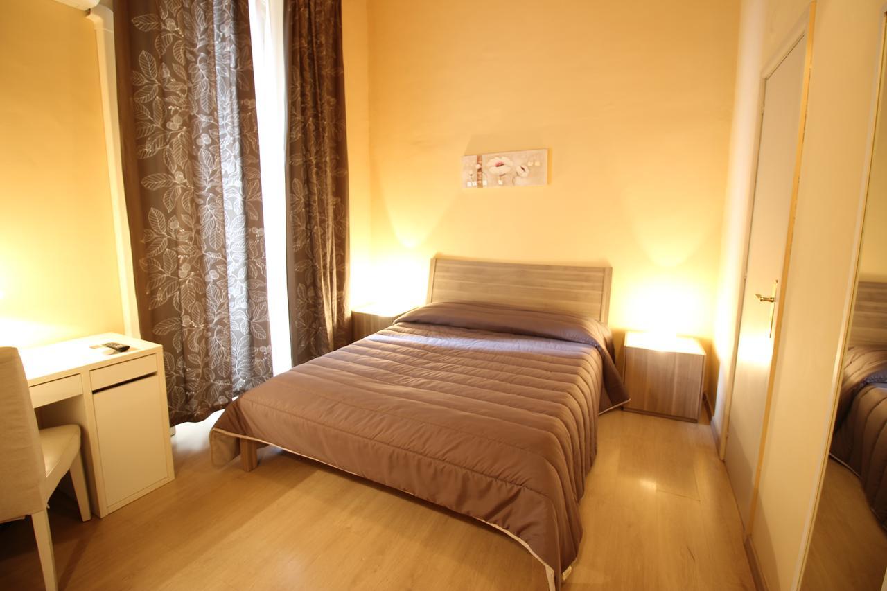 B&B Residenza Umberto Катания Экстерьер фото